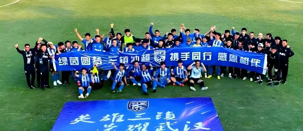 星空体育下载-意外！武汉三镇为何没让邓卓翔进新帅教练组，背后原因找到了